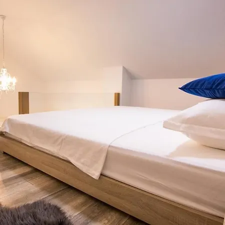Dvori Stipanovi With Heated Pool And Jacuzzi *